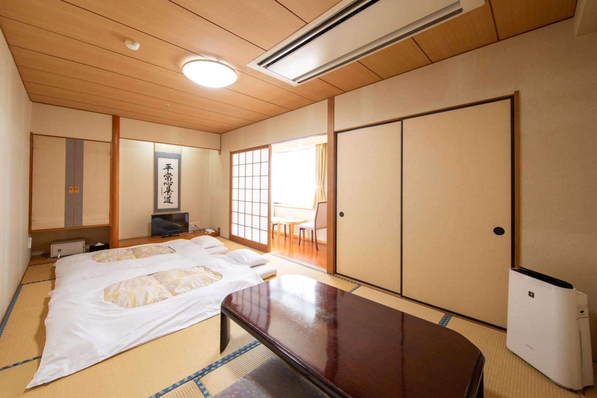 Yufuin Hotel Shuhokan Exterior photo